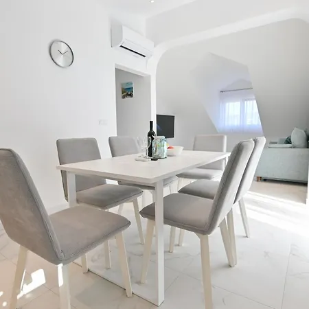 Apartamento Vuletic Trogir